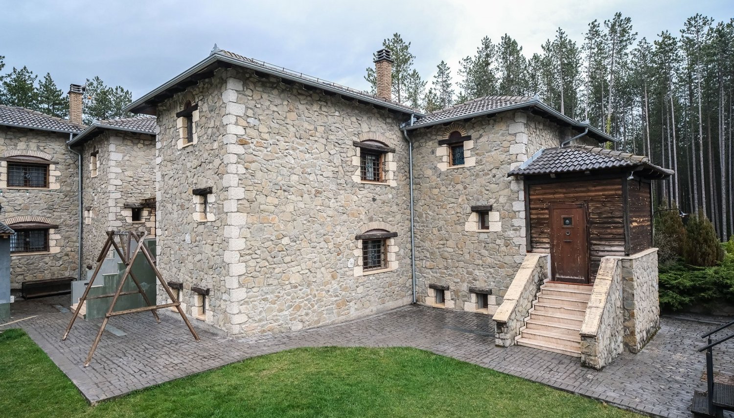 Pindos Resort