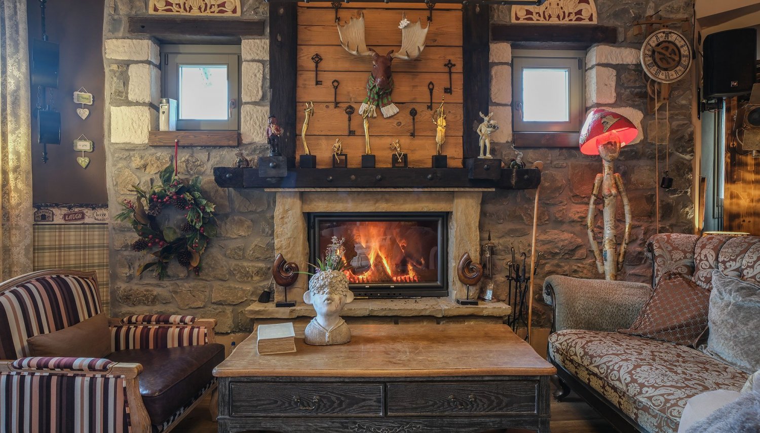 Black Pines <br/> CHALET