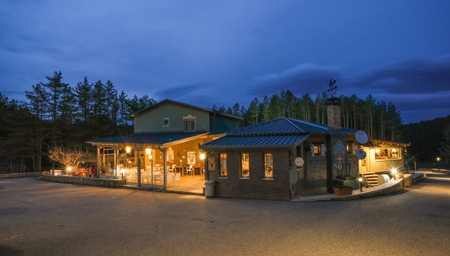 Black Pines <br/> CHALET